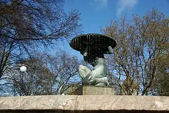 La Femme au bassin.