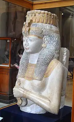 Statue de Mérytamon au musée d'Hurghada