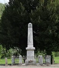 Monument aux morts.