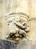 Cul-de-lampe : coupeur de fruit.