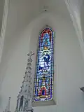 Au centre de l'abside, l'Assomption de Marie