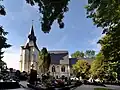 L'église Saint-Étienne. Vue sud.