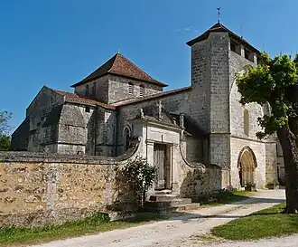 L'église Saint-Cybard.