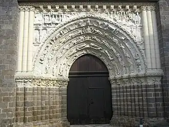 Argenton-Château