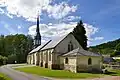 L’église Saint-Julien. Vue sud-est.