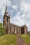 L'église Saint-Laurent : vue extérieure d'ensemble.