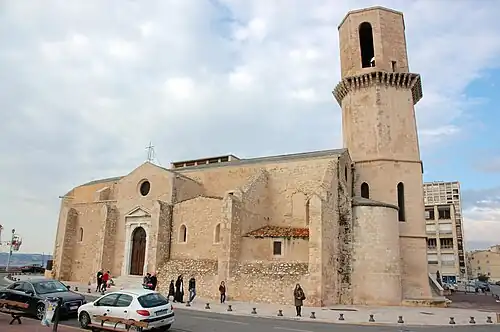 Église Saint-Laurent (XIIIe siècle).