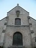 Façade de la nef, vue rapprochée.