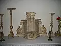 Un fragment d'un retable ou d'un tabernacle ?