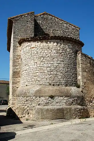 Le chevet roman.