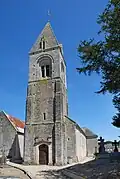 Le clocher de l'église Saint-Pierre.