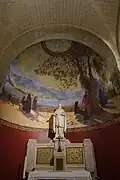 La chapelle Saint François de Sales avec une fresque de Frédéric Montenard.