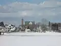 Église Sainte-Famille de Bathurst en hiver.