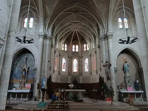 Le chœur.