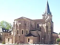 église
