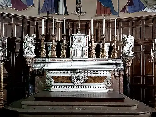 Le maître autel