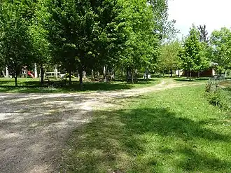 Aire de jeux.