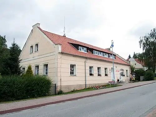 La mairie.