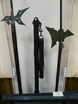Armes
