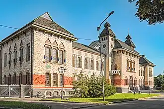 Musée ethnographique de Poltava, classé.