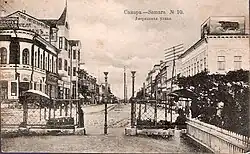 Vue de la rue de la Noblesse, de la place Saint-Alexis vers la rue de la Résurrection (1910).