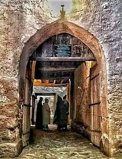 Porte du ksar.