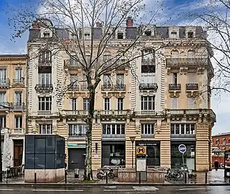 no&nbsp;42 : immeuble.