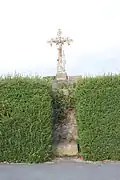 La croix de la Robine est une croix en fonte ajourée
