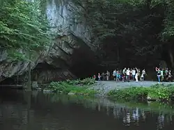 La sortie des grottes.