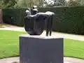 2 - Figure on its Back (1960),Yorkshire Sculpture Park, West Bretton, Angleterre.