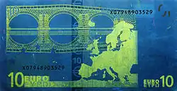 Billet de 10&nbsp;euros sous lumière UV (Verso)
