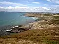 Plomodiern : les falaises entre l'anse de Ty Mark et la pointe de Talagrip, visible au second plan.