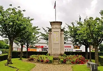 Monument aux morts.