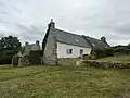 L'ancien village des Plomarc'h : maisons anciennes.