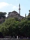 Mosquée d'Aslan Pacha, vue du lac.