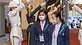 Liu Ya-ting (à gauche) durant la présentation au palais présidentiel après les Jeux paralympiques.
