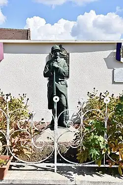 ... et son Poilu
