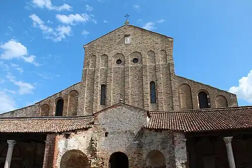 La façade ouest.