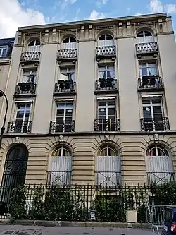 No&nbsp;10.