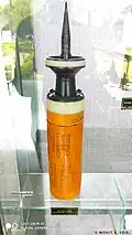 Un obus-flèche indien 125 mm FSAPDS Mk. I de 125&nbsp;mm.
