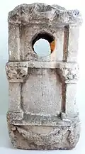 Base de colonne de la villa de Bermagouët (Musée d'histoire et d'archéologie de Vannes)