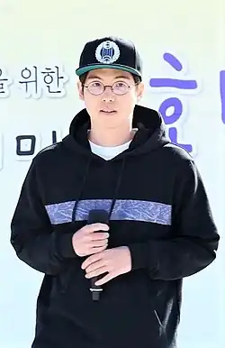 Description de l'image 150425 매드클라운 02.jpg.