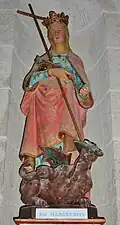 Fouesnant : église paroissiale Saint-Pierre-et-Saint-Paul, statue de sainte Marguerite.