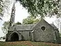 Le  Sourn : chapelle Saint-Michel, vue extérieure d'ensemble.