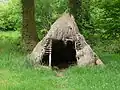 La hutte du charbonnier en 2008 (reconstitution désormais disparue).