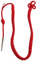 Fourragère a la couleur du ruban de la Légion d'honneur.