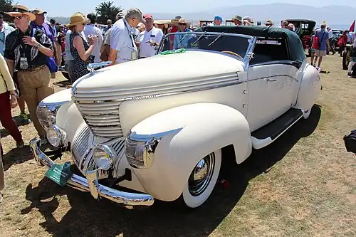 Graham-Paige Modèle 97 1938.