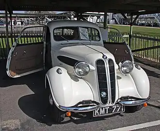 BMW 321