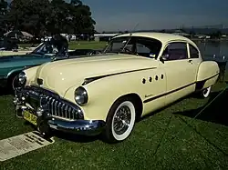Sedanet fastback.