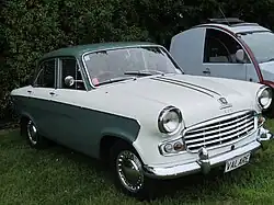 Berline Standard Vanguard Six.